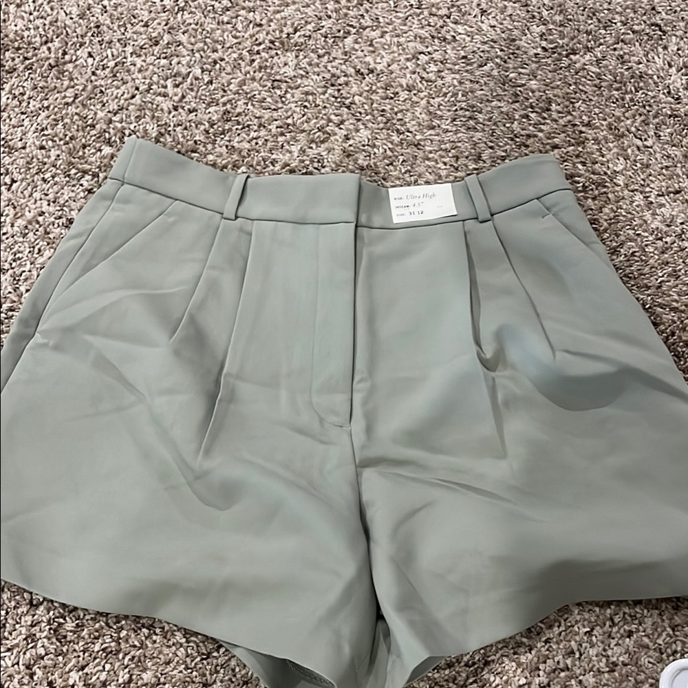 Abercrombie & Fitch High Waist Green Shorts Pleated